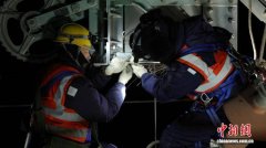 这是他们春运高效检修的