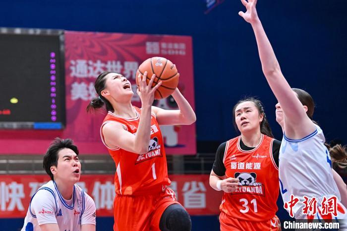 四川女篮力克黑龙江晋级八强 创WCBA季后赛最大分