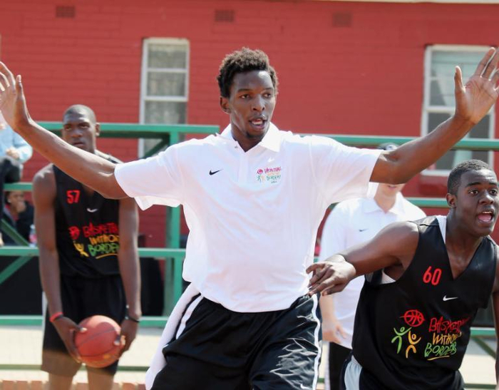 从NBA水货到非洲篮球偶像：塔比特的传奇人生