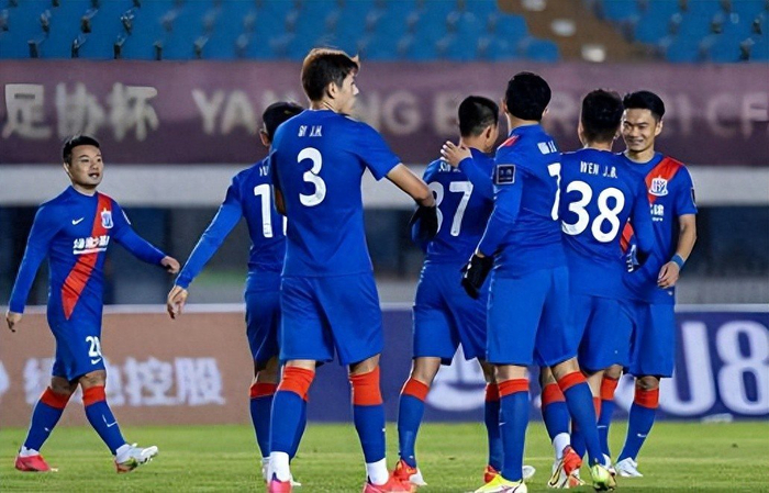 申花1-2不敌中甲南通支云 斯卢茨基战术调整引热