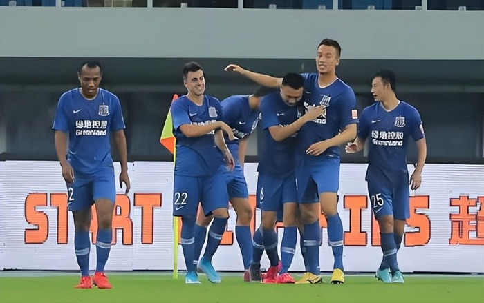 申花1-2不敌中甲南通支云 斯卢茨基战术调整引热